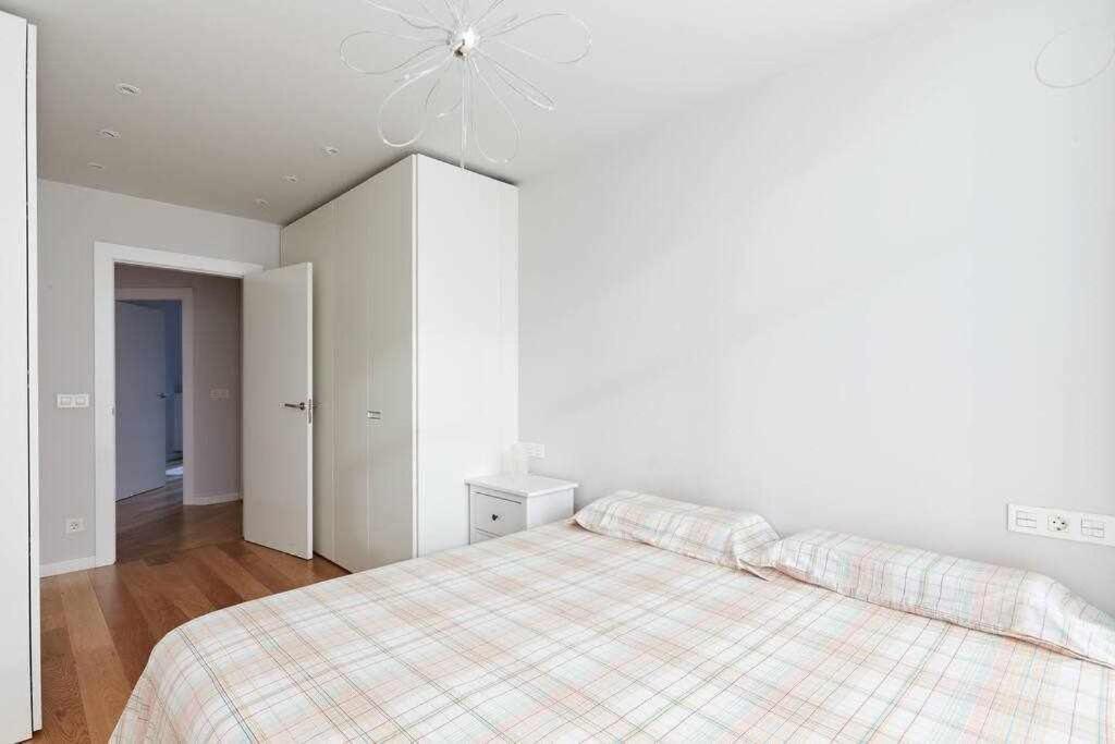 Apartamento Singular Deluxe Pamplona Kültér fotó